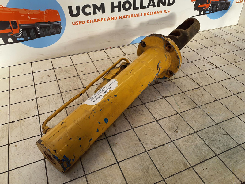 Liebherr LTM 1060/1070 counterweight cylinder - Cilindro hidráulico para Grúa: foto 1 Liebherr LTM 1060/1070 counterweight cylinder - Cilindro hidráulico para Grúa: foto 1