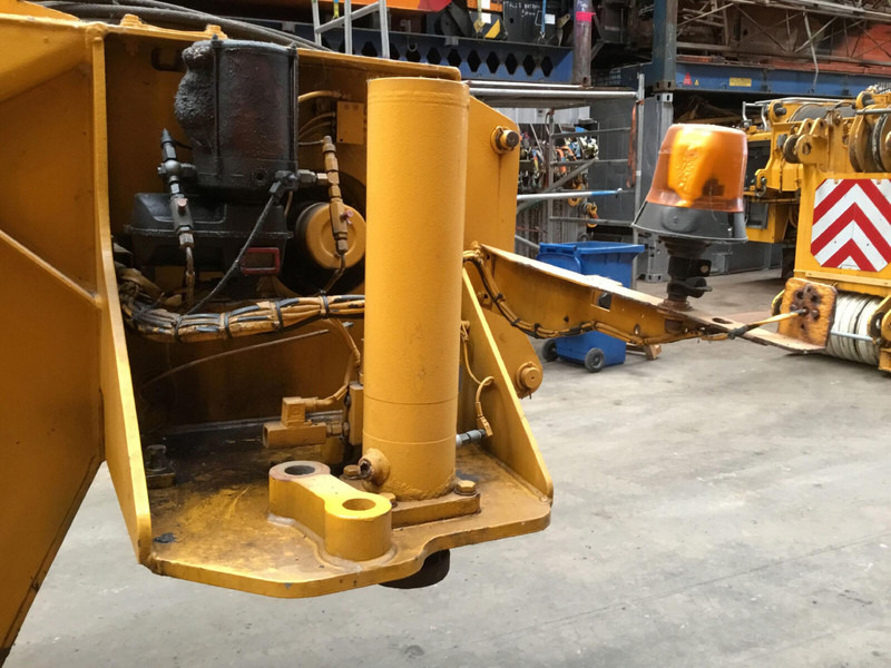 Liebherr LTM 1060-2 counterweight cylinder - Cilindro hidráulico para Grúa: foto 2 Liebherr LTM 1060-2 counterweight cylinder - Cilindro hidráulico para Grúa: foto 2