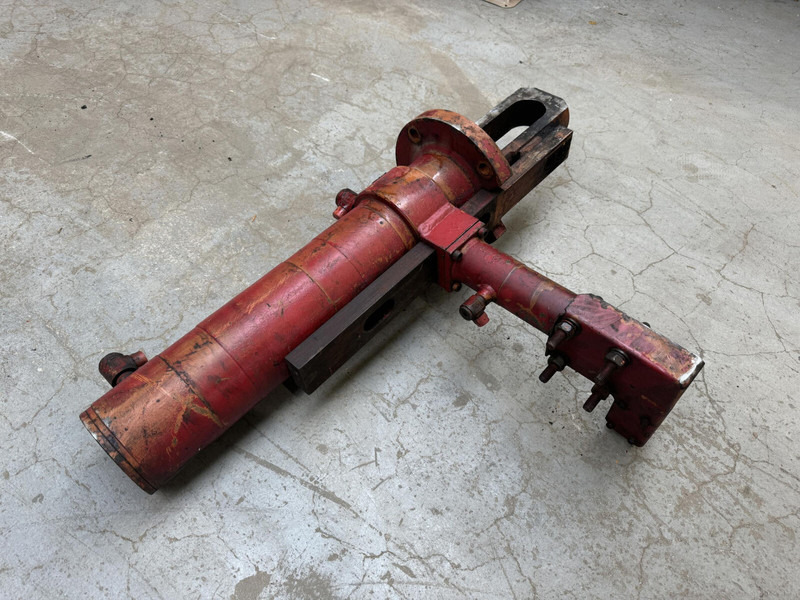 Liebherr LTM 1060 counterweight cylinder - Cilindro hidráulico para Grúa: foto 1 Liebherr LTM 1060 counterweight cylinder - Cilindro hidráulico para Grúa: foto 1