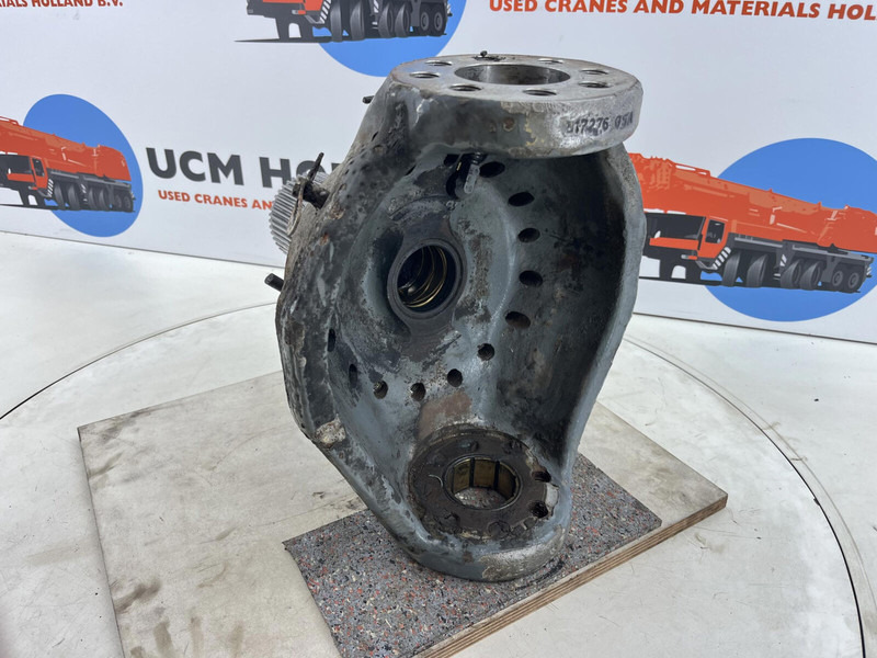 Liebherr LTM 1070-4.2 Steering knuckle 16 holes axle 3 - Mangueta para Grúa: foto 4 Liebherr LTM 1070-4.2 Steering knuckle 16 holes axle 3 - Mangueta para Grúa: foto 4