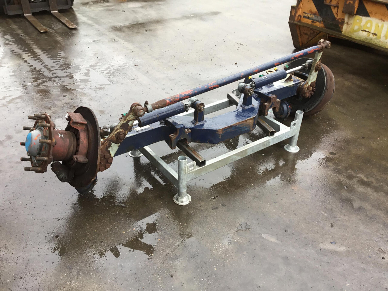 Liebherr LTM 1300 axle 2 - Eje y piezas para Autogrúa: foto 4 Liebherr LTM 1300 axle 2 - Eje y piezas para Autogrúa: foto 4