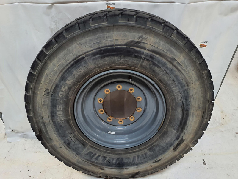 Liebherr Wheel 445/95R25 10 12 1p - Neumáticos y llantas para Grúa: foto 2 Liebherr Wheel 445/95R25 10 12 1p - Neumáticos y llantas para Grúa: foto 2