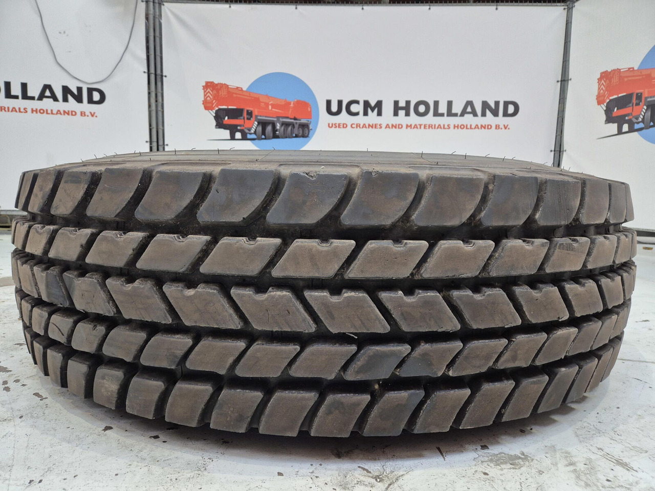 Michelin Wheel 445/95R25 10 12 1p - Rueda completa para Grúa: foto 3 Michelin Wheel 445/95R25 10 12 1p - Rueda completa para Grúa: foto 3