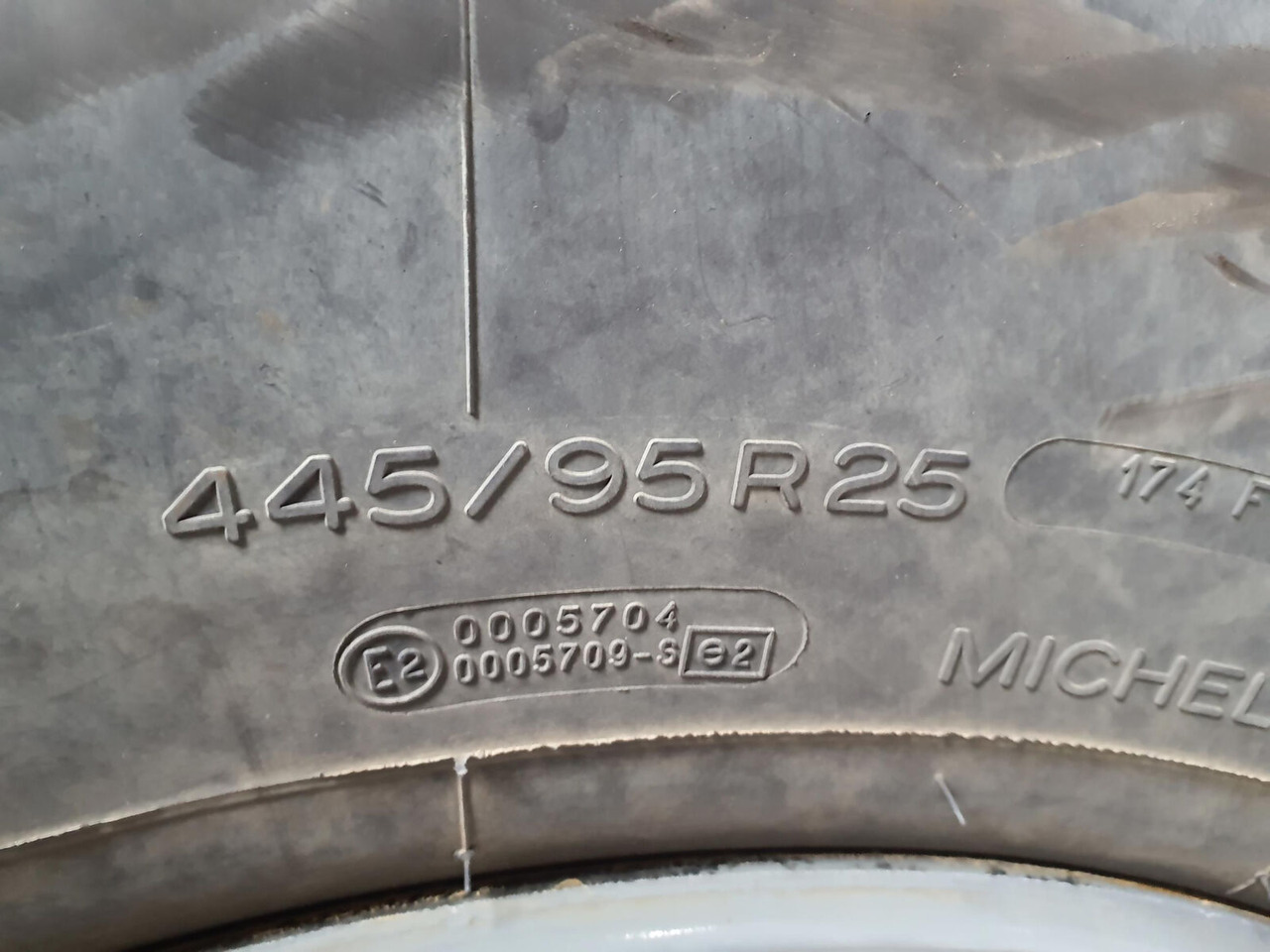 Michelin Wheel 445/95R25 10 12 1p - Rueda completa: foto 4 Michelin Wheel 445/95R25 10 12 1p - Rueda completa: foto 4