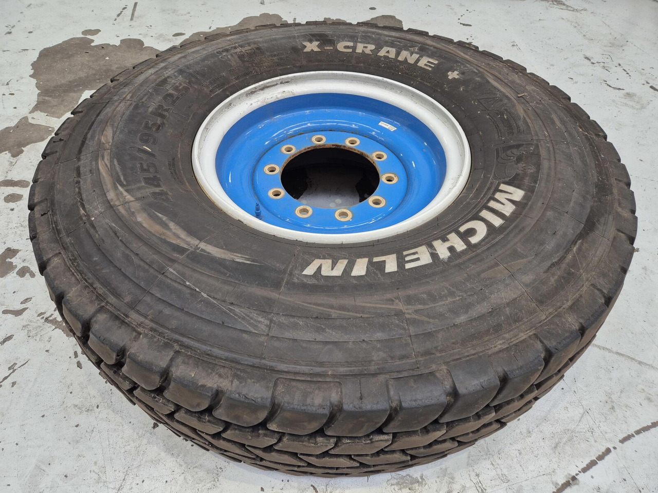 Michelin Wheel 445/95R25 10 12 1p - Rueda completa para Grúa: foto 1 Michelin Wheel 445/95R25 10 12 1p - Rueda completa para Grúa: foto 1