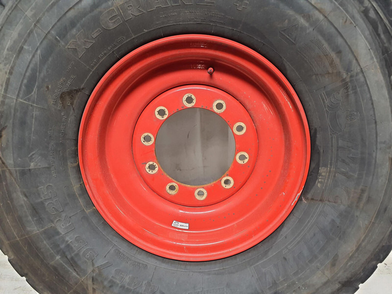 Michelin Wheel 445/95R25 10 12 1p - Neumáticos y llantas para Grúa: foto 2 Michelin Wheel 445/95R25 10 12 1p - Neumáticos y llantas para Grúa: foto 2