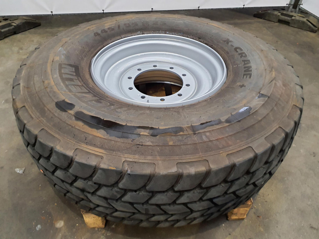 Michelin Wheel 445/95R25 10 12.3 1p - Rueda completa: foto 2 Michelin Wheel 445/95R25 10 12.3 1p - Rueda completa: foto 2