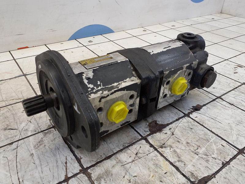 Rexroth Rexroth Sigma dual gear pump - Bomba hidráulica para Grúa: foto 2 Rexroth Rexroth Sigma dual gear pump - Bomba hidráulica para Grúa: foto 2