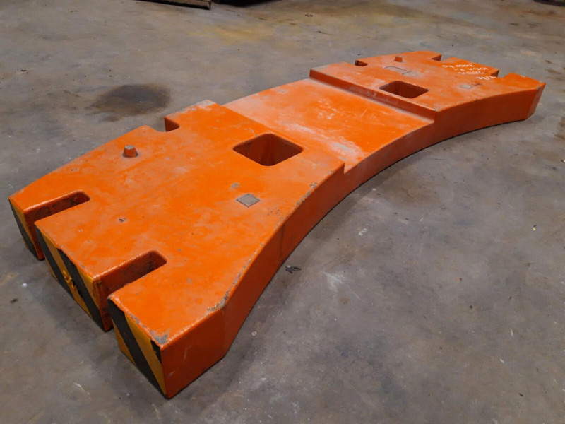 Terex AC 155 counterweight 2,0 ton - Contrapeso para Maquinaria de construcción: foto 3 Terex AC 155 counterweight 2,0 ton - Contrapeso para Maquinaria de construcción: foto 3
