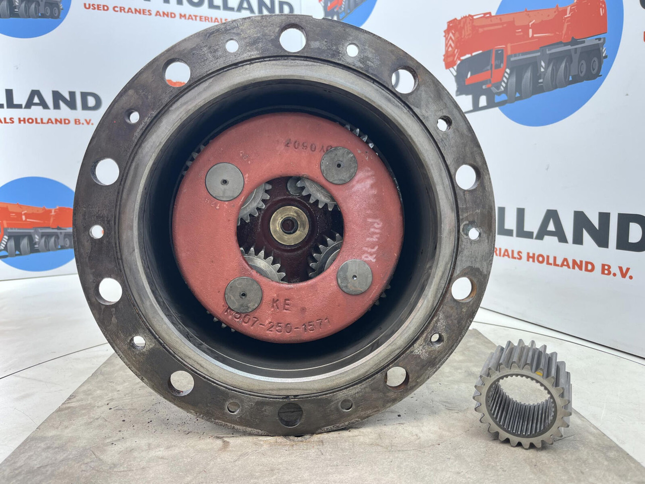 Terex AC 35 planetary gear 22-25-74-40-4pl-H137-46 - Mando final para Autogrúa: foto 4 Terex AC 35 planetary gear 22-25-74-40-4pl-H137-46 - Mando final para Autogrúa: foto 4