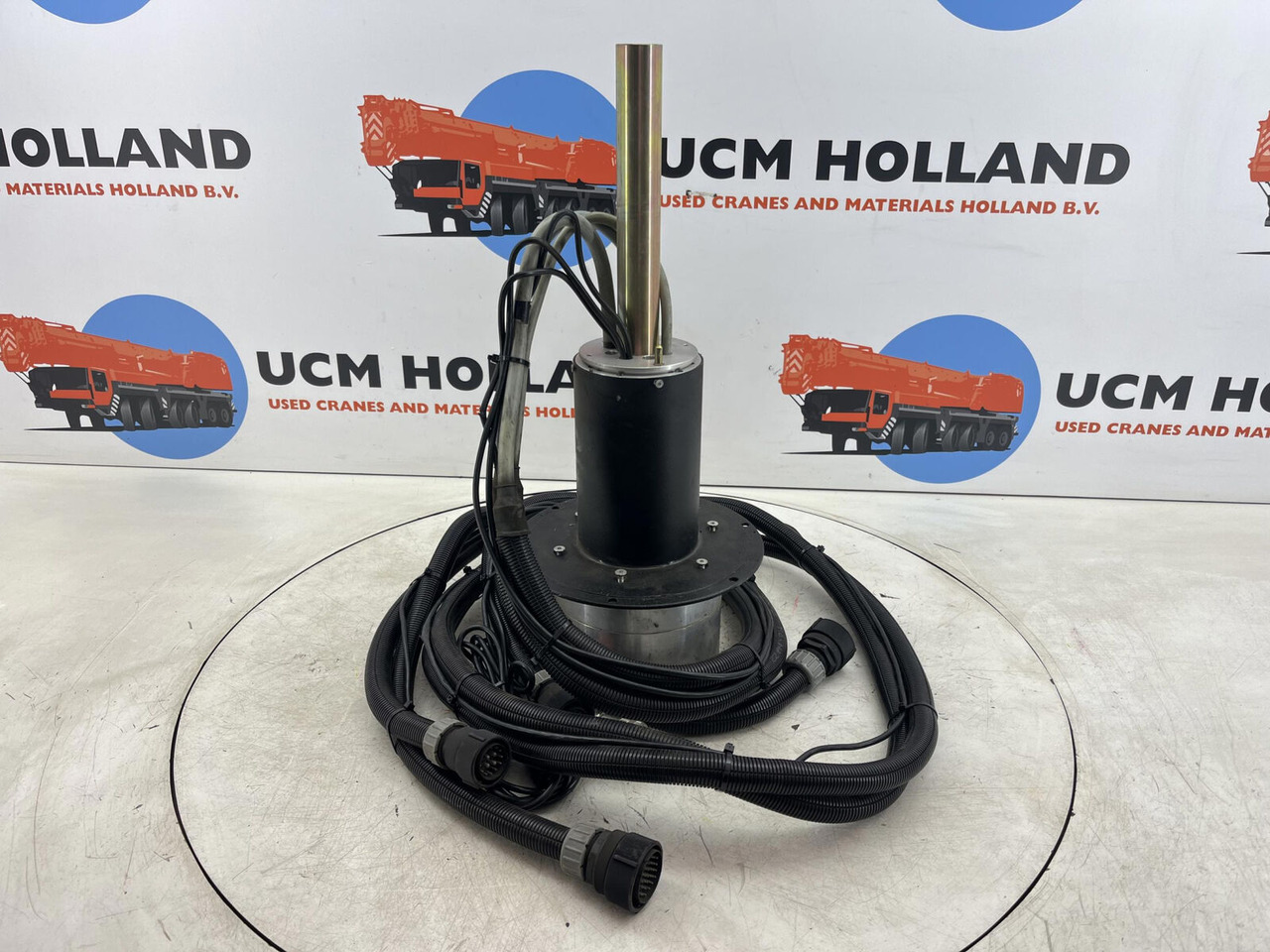 Terex AC slip ring assy - Sistema eléctrico para Grúa: foto 2 Terex AC slip ring assy - Sistema eléctrico para Grúa: foto 2