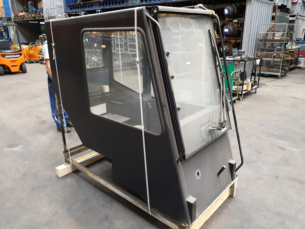 Terex AC upper cabin - Cabina para Autogrúa: foto 2 Terex AC upper cabin - Cabina para Autogrúa: foto 2