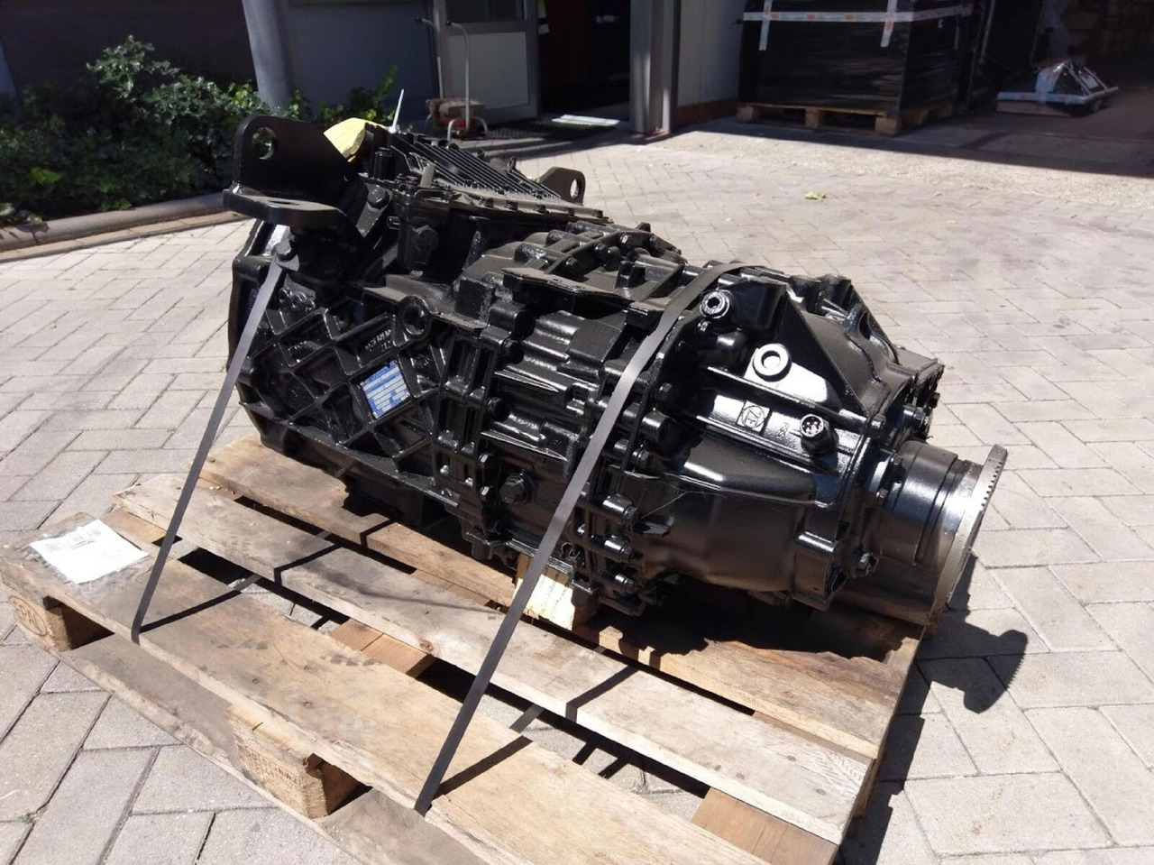ZF LTM 1055-3.2 gearbox Astronic 12 AS 2302 - Caja de cambios para Autogrúa: foto 3 ZF LTM 1055-3.2 gearbox Astronic 12 AS 2302 - Caja de cambios para Autogrúa: foto 3
