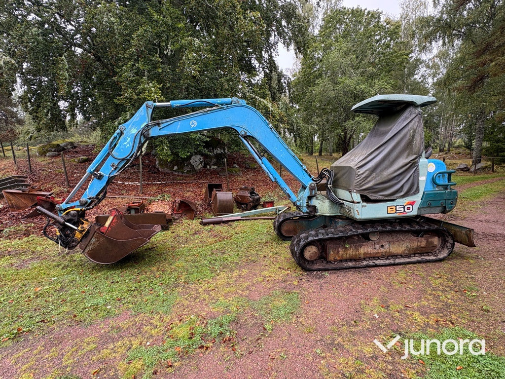 Bandgrävare Yanmar B50 - Excavadora de cadenas: foto 2 Bandgrävare Yanmar B50 - Excavadora de cadenas: foto 2