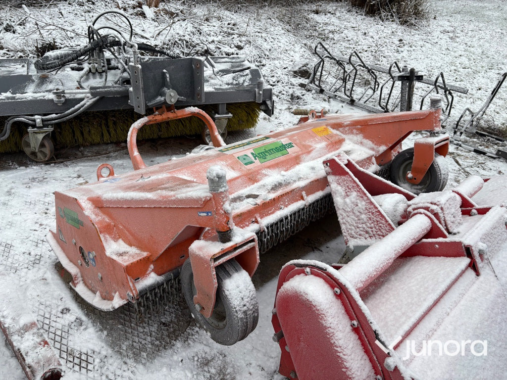 Betesputs - Agrimaster Spider 1800 - Desbrozadora de martillos: foto 4 Betesputs - Agrimaster Spider 1800 - Desbrozadora de martillos: foto 4