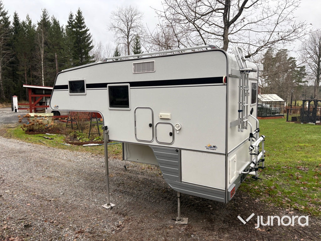 Camper - S Karosser Easy Campers EC 6 SH-2.1 SE (2022) - Caravana: foto 3 Camper - S Karosser Easy Campers EC 6 SH-2.1 SE (2022) - Caravana: foto 3