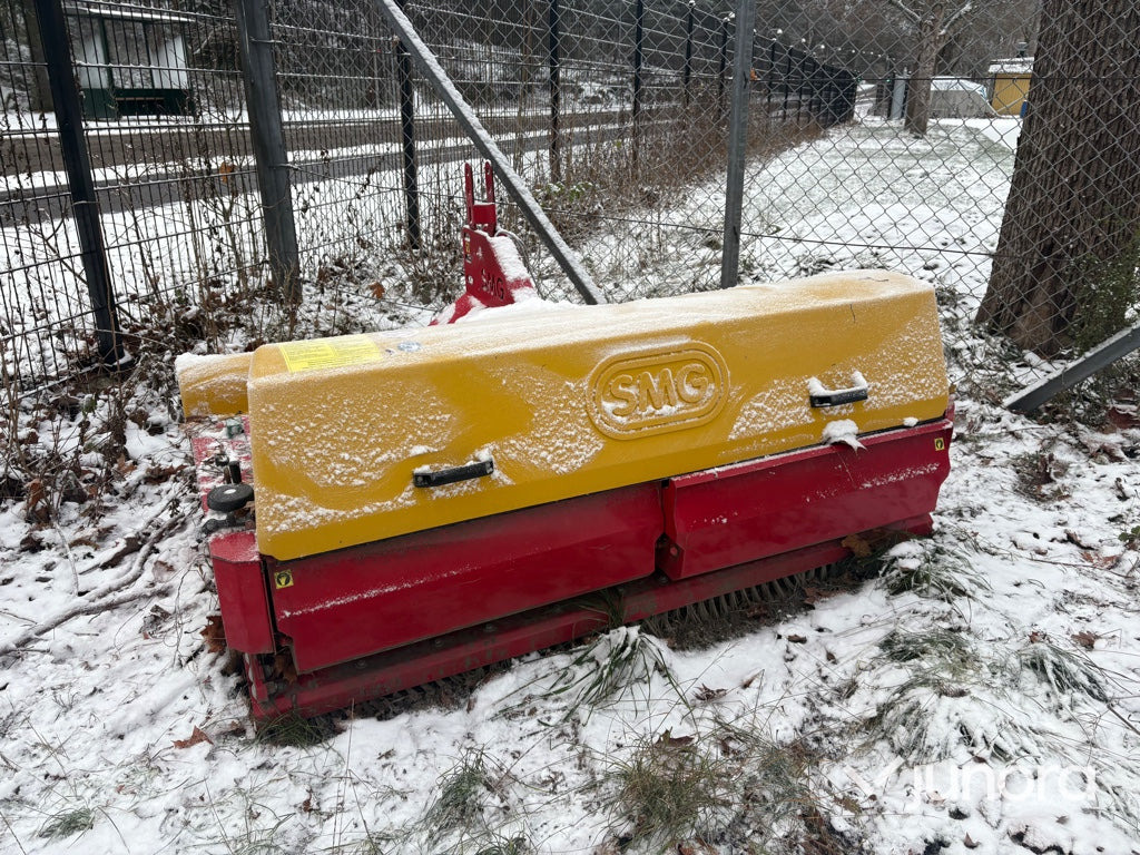 Djuprengörare - SMG, Turfking TK1500 - Maquinaria de jardinería: foto 3 Djuprengörare - SMG, Turfking TK1500 - Maquinaria de jardinería: foto 3