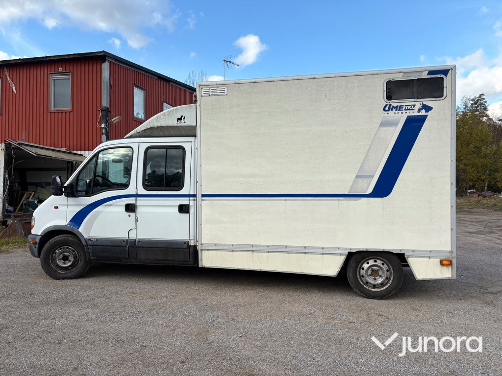 Hästlastbil - Renault, Master HDCCK5 FÖ - Camión para caballos: foto 2 Hästlastbil - Renault, Master HDCCK5 FÖ - Camión para caballos: foto 2