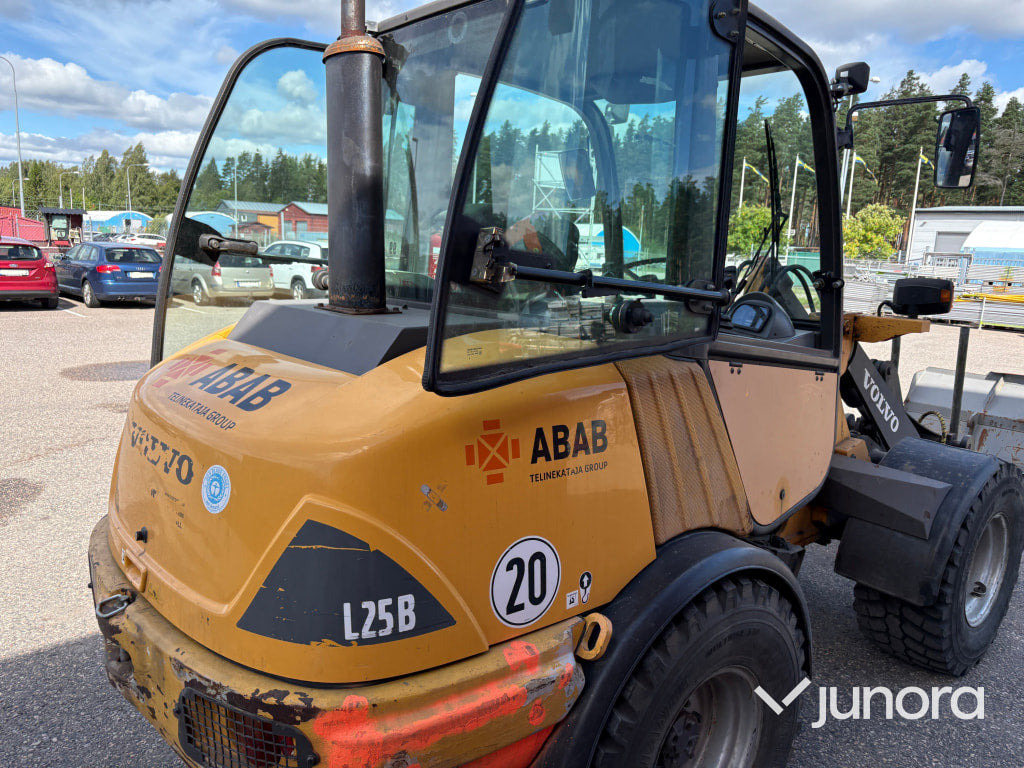 Hjullastare Volvo L25 B - Cargadora de ruedas: foto 5 Hjullastare Volvo L25 B - Cargadora de ruedas: foto 5