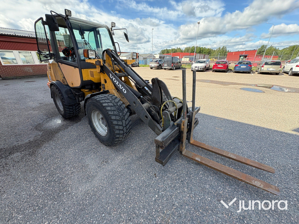 Hjullastare Volvo L25 B - Cargadora de ruedas: foto 1 Hjullastare Volvo L25 B - Cargadora de ruedas: foto 1