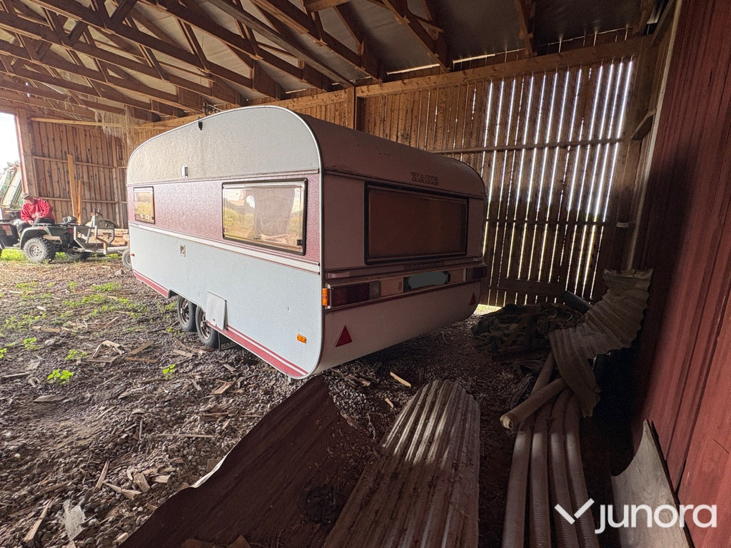 Husvagn - Kabe, Smaragd Grand Deluxe - Caravana: foto 4 Husvagn - Kabe, Smaragd Grand Deluxe - Caravana: foto 4