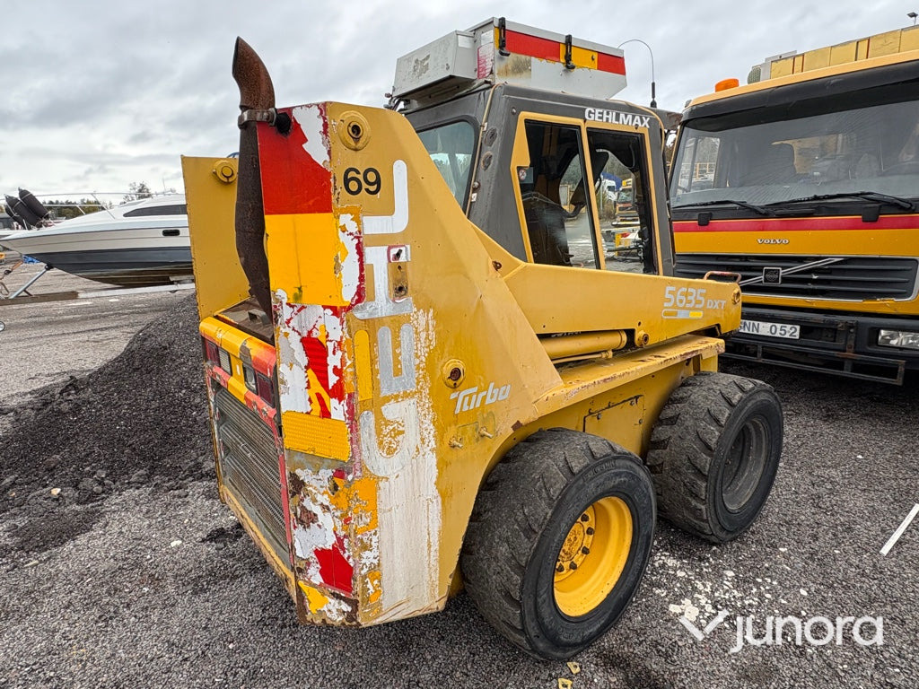 Kompaktlastare - Gehlmax 5635 DXT - Minicargadora: foto 5 Kompaktlastare - Gehlmax 5635 DXT - Minicargadora: foto 5