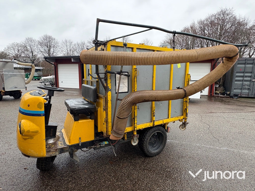 Lövsug – Bestorp Allme TR10EL - Maquinaria de jardinería: foto 1 Lövsug – Bestorp Allme TR10EL - Maquinaria de jardinería: foto 1