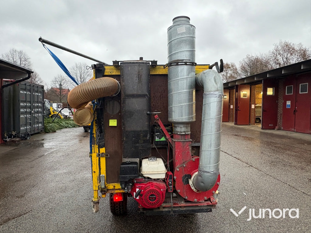 Lövsug - Bestorp Alme, TR10EL - Maquinaria de jardinería: foto 4 Lövsug - Bestorp Alme, TR10EL - Maquinaria de jardinería: foto 4