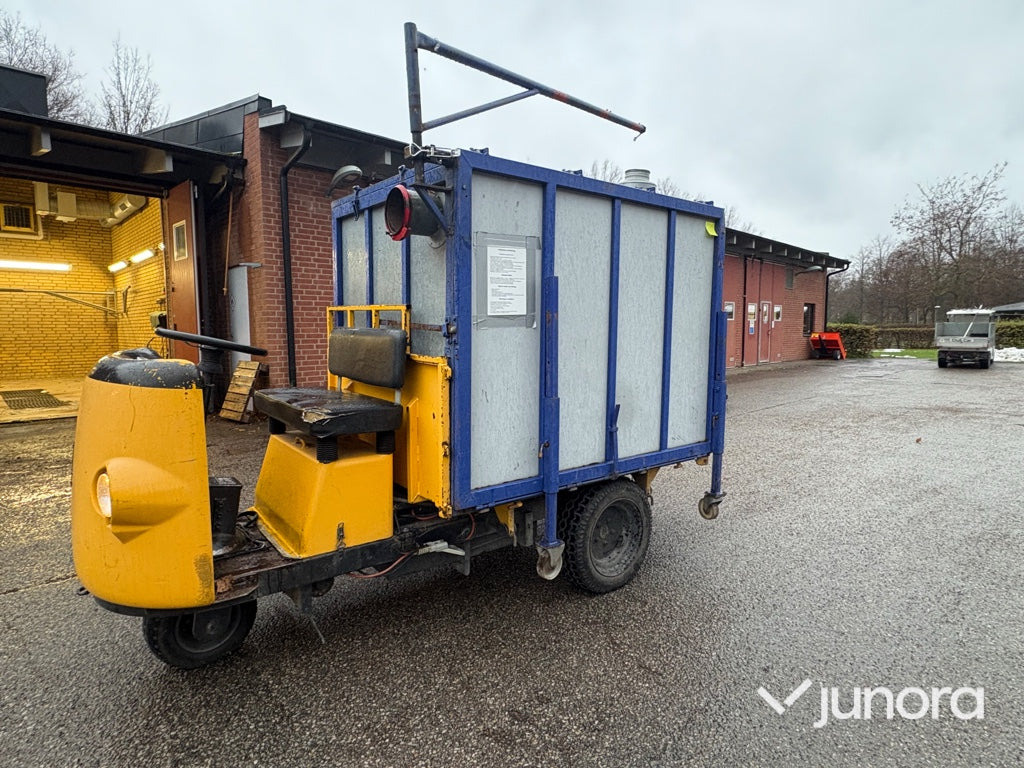 Lövsug - Bestorp Alme, TR9 EL - Maquinaria de jardinería: foto 1 Lövsug - Bestorp Alme, TR9 EL - Maquinaria de jardinería: foto 1