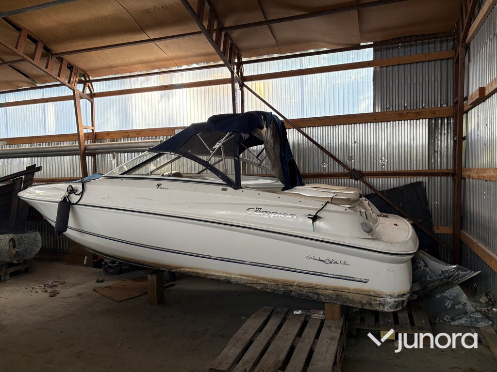 Båt - Campion Allante 545i Bowrider - Otros maquinaria: foto 2 Båt - Campion Allante 545i Bowrider - Otros maquinaria: foto 2
