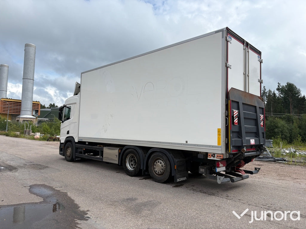 Scania R450 2019 Kyl- och Frysbil, Thermo King - Camión frigorífico: foto 4 Scania R450 2019 Kyl- och Frysbil, Thermo King - Camión frigorífico: foto 4