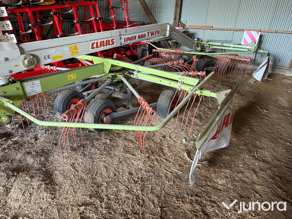 Strängläggare Claas Liner 650 Twin - Henificadora: foto 4 Strängläggare Claas Liner 650 Twin - Henificadora: foto 4