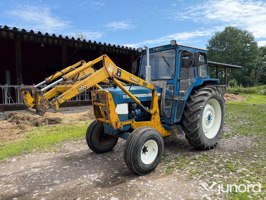 Traktor Ford 5000 med lastare - Tractor: foto 1 Traktor Ford 5000 med lastare - Tractor: foto 1