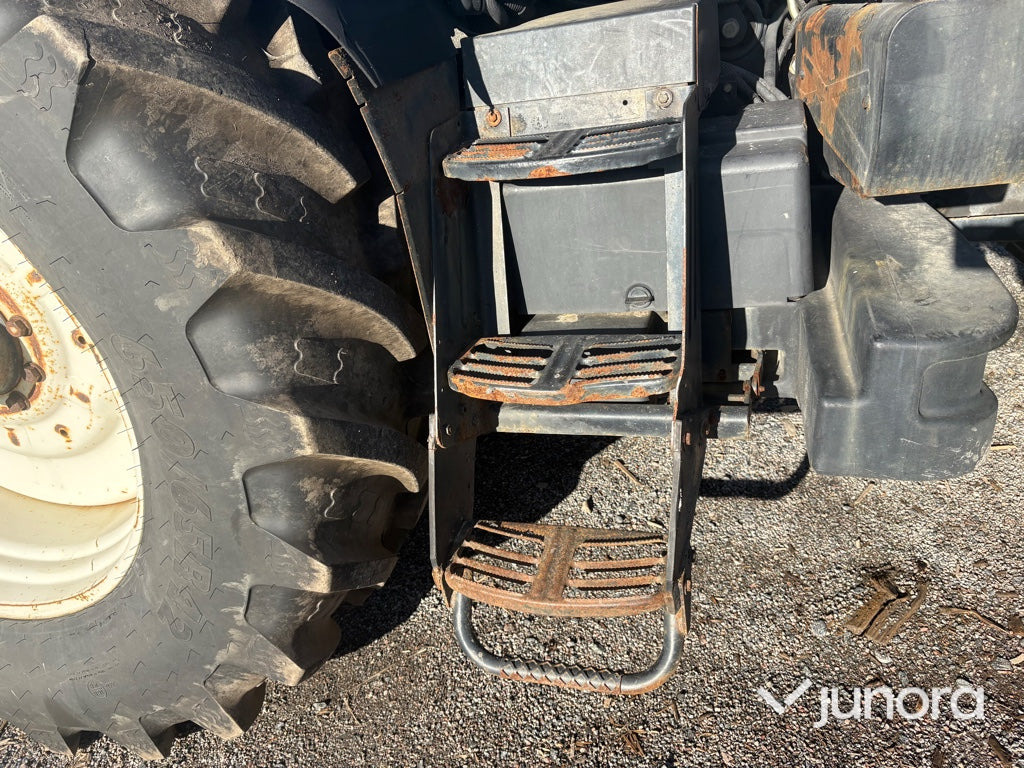 Leasing para Traktor - New Holland T7040 Traktor - New Holland T7040: foto 9 Leasing para Traktor - New Holland T7040 Traktor - New Holland T7040: foto 9