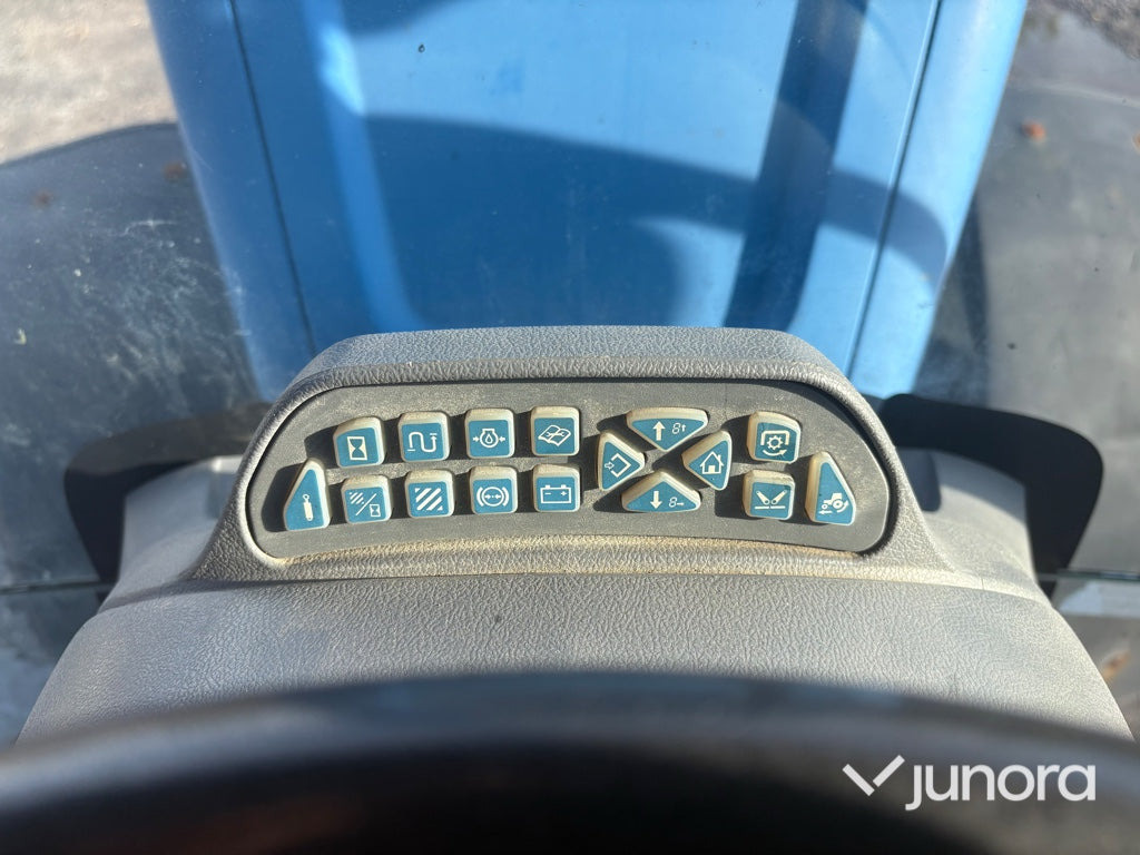 Leasing para Traktor - New Holland T7040 Traktor - New Holland T7040: foto 16 Leasing para Traktor - New Holland T7040 Traktor - New Holland T7040: foto 16