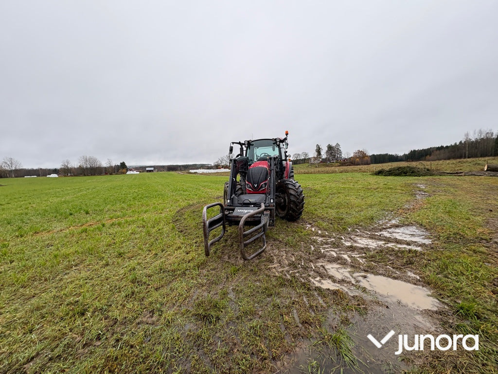 Traktor - Valtra A115 - Tractor: foto 3 Traktor - Valtra A115 - Tractor: foto 3