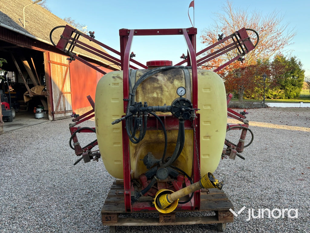 Växtskyddsspruta – Hardi, NK 600 - Pulverizador suspendido: foto 2 Växtskyddsspruta – Hardi, NK 600 - Pulverizador suspendido: foto 2