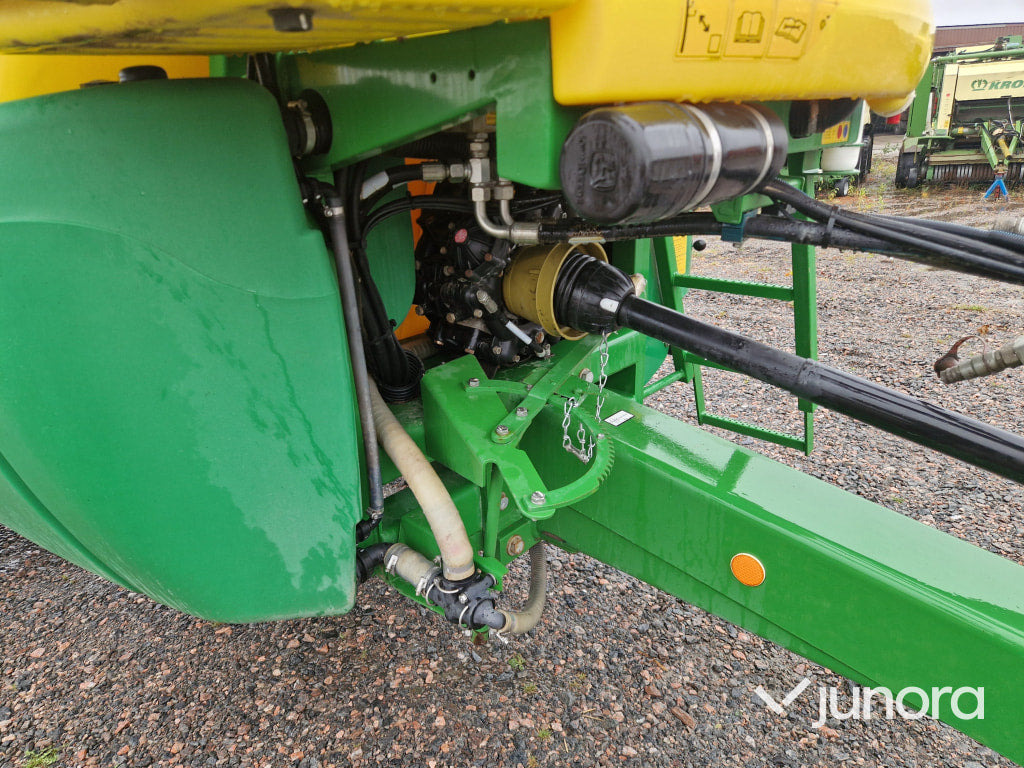 Växtskyddsspruta - John Deere M740i - Pulverizador arrastrado: foto 5 Växtskyddsspruta - John Deere M740i - Pulverizador arrastrado: foto 5