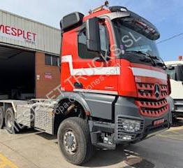 Mercedes Arocs 3551 - Camión volquete: foto 2 Mercedes Arocs 3551 - Camión volquete: foto 2