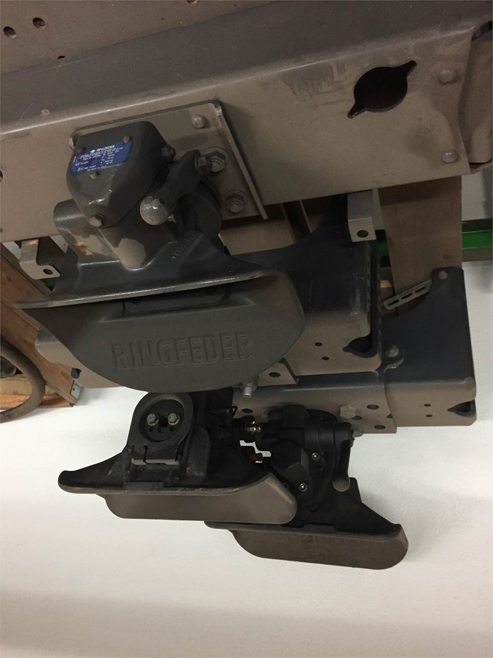 38mm hænger - påhængsvogns træk - Bastidor/ Chasis para Camión: foto 1 38mm hænger - påhængsvogns træk - Bastidor/ Chasis para Camión: foto 1