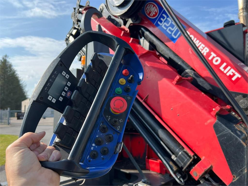 DAF CF 480 FAX 8x2*6 - Camión portacontenedor de cadenas: foto 3 DAF CF 480 FAX 8x2*6 - Camión portacontenedor de cadenas: foto 3