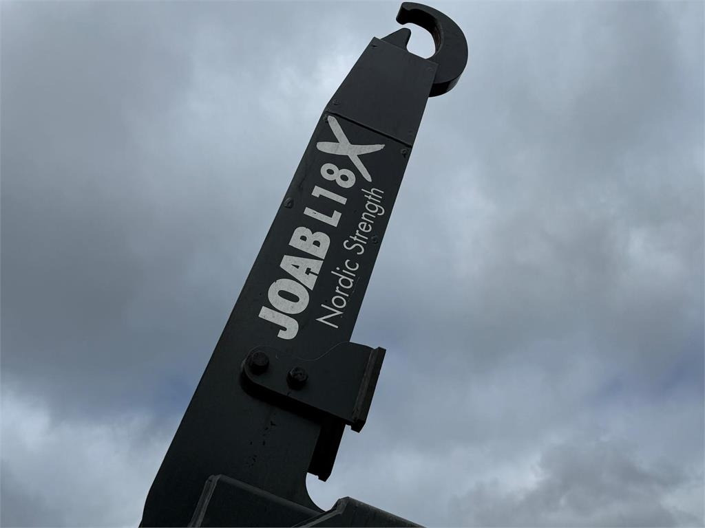 DAF CF 480 FAX 8x2*6 - Camión portacontenedor de cadenas: foto 5 DAF CF 480 FAX 8x2*6 - Camión portacontenedor de cadenas: foto 5