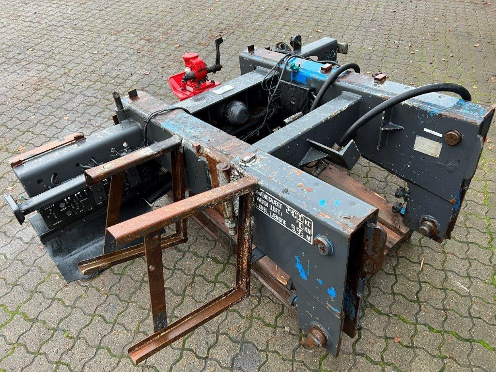 HMF 20,5 T-M Kran konsol med træk travers - Carrocería y exterior para Camión: foto 5 HMF 20,5 T-M Kran konsol med træk travers - Carrocería y exterior para Camión: foto 5