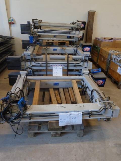 HMF 2000 kg med lodretstående liftplade - Trampilla elevadora: foto 1 HMF 2000 kg med lodretstående liftplade - Trampilla elevadora: foto 1