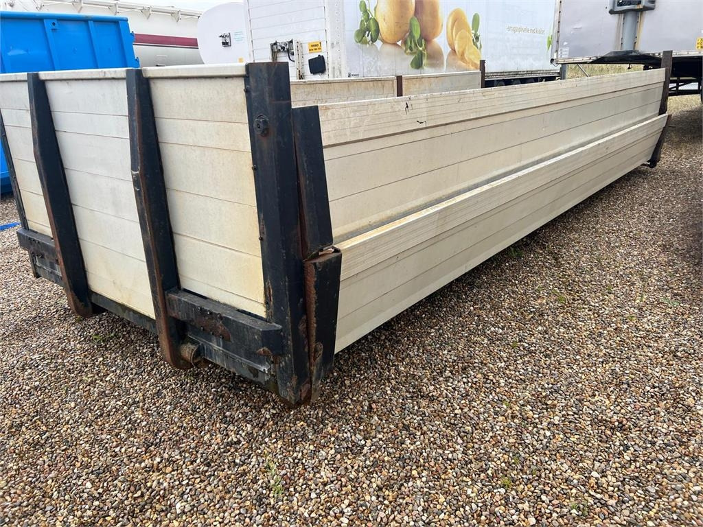 HMF 6650 mm - 2 delt - aut bagsmæk - Caja cerrada: foto 5 HMF 6650 mm - 2 delt - aut bagsmæk - Caja cerrada: foto 5