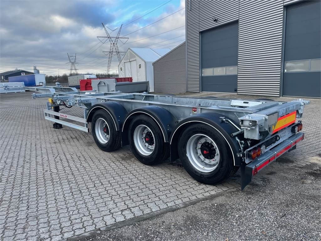 Hangler SDS 430 container chassis - multi låse - ADR - Semirremolque portacontenedore/ Intercambiable: foto 4 Hangler SDS 430 container chassis - multi låse - ADR - Semirremolque portacontenedore/ Intercambiable: foto 4