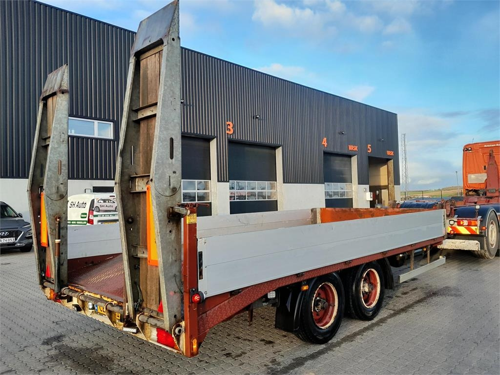 MTDK KC200 11,8 ton 5,2 mtr lad + ramper - Remolque góndola rebajadas: foto 3 MTDK KC200 11,8 ton 5,2 mtr lad + ramper - Remolque góndola rebajadas: foto 3