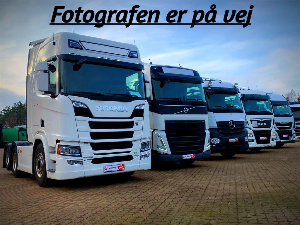 Mercedes-Benz Actros 1827 LNR - Camión portacontenedor de cadenas: foto 1 Mercedes-Benz Actros 1827 LNR - Camión portacontenedor de cadenas: foto 1