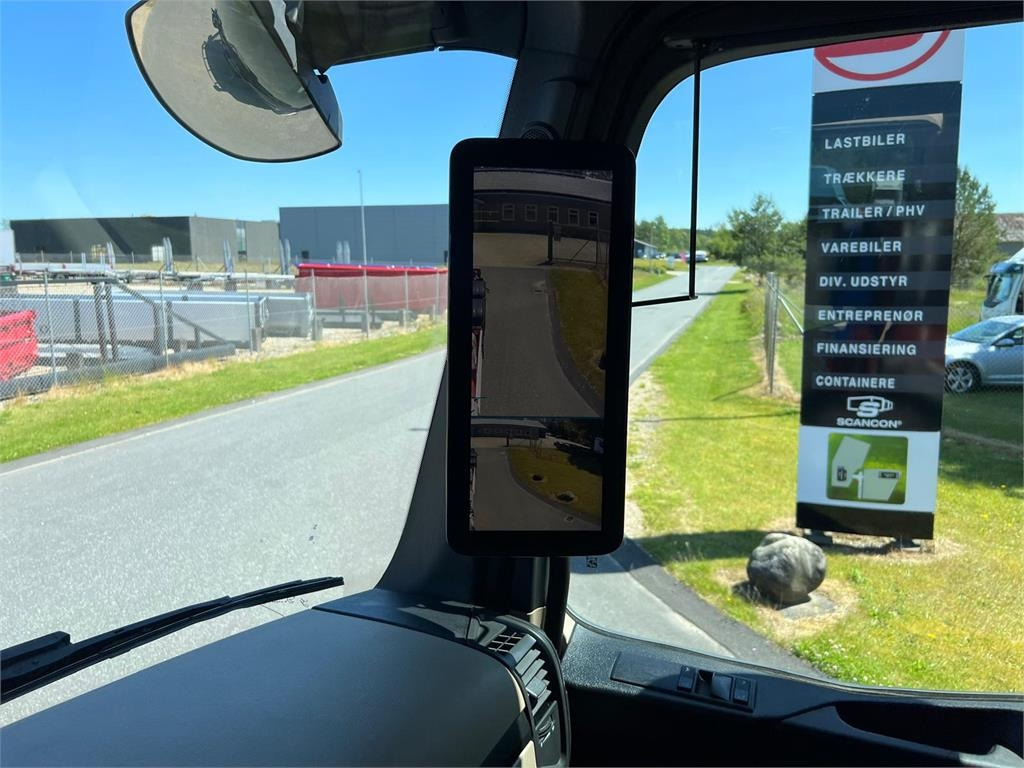 Mercedes-Benz Antos 2545 - HMF 1520K-RCkran  - Camión portacontenedor de cadenas: foto 4 Mercedes-Benz Antos 2545 - HMF 1520K-RCkran  - Camión portacontenedor de cadenas: foto 4