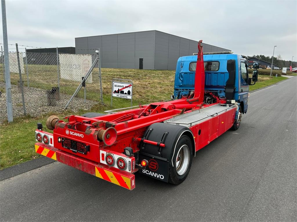 Mitsubishi Fuso CANTER 9C150 - Camión multibasculante: foto 2 Mitsubishi Fuso CANTER 9C150 - Camión multibasculante: foto 2